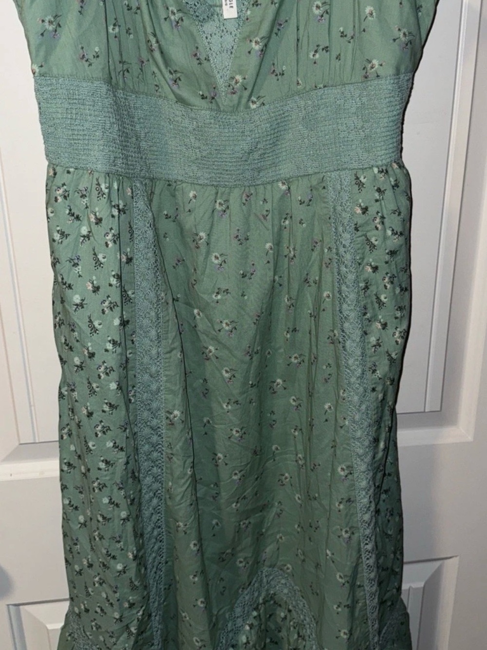 Women's American Eagle Sage Green Floral Summer Dress Boho Cottagecore